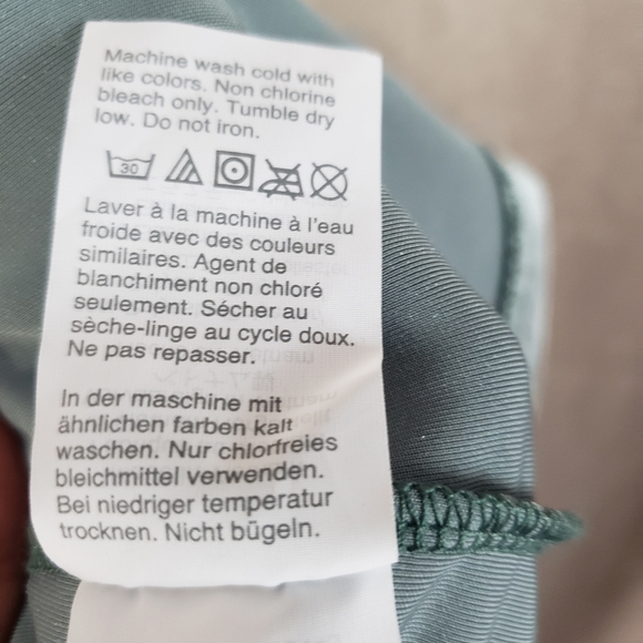 Madewell Green Velvet wrap top sz M - Picture 6 of 7